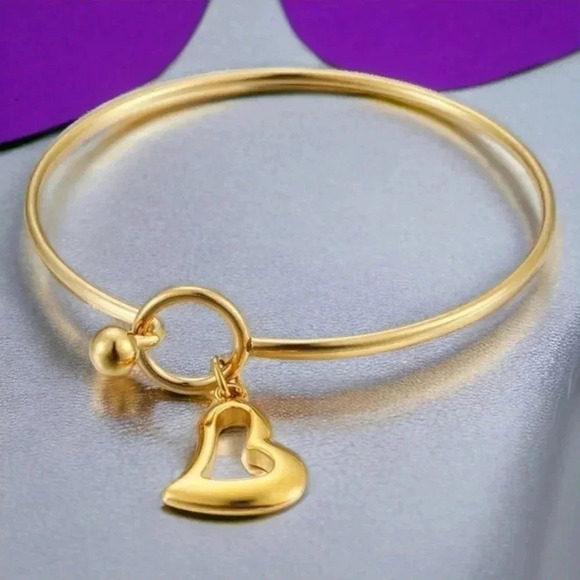 🆕️ 18K Gold Plated 316L Stainless Steel Hollow 💖 Heart Bangle Bracelet - Picture 1 of 9